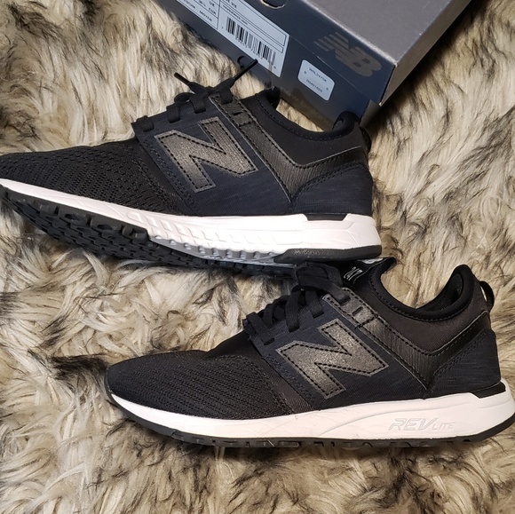 new balance flash sale